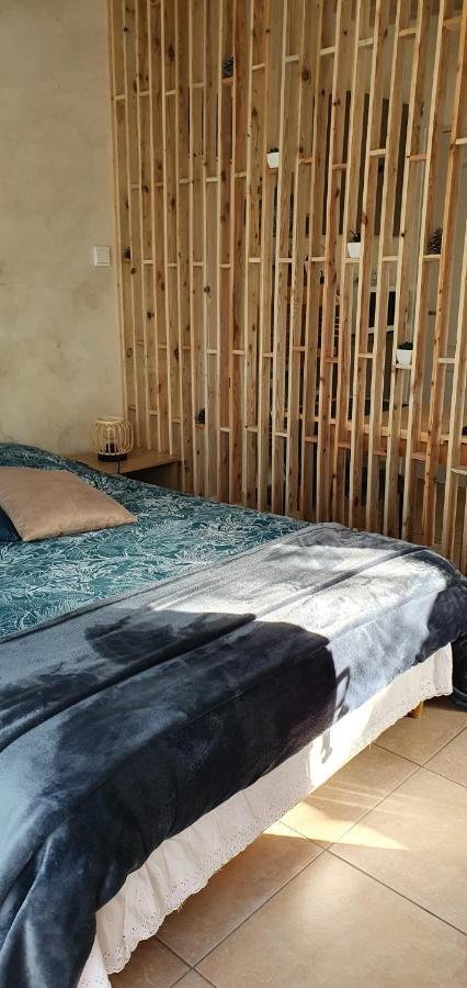 فيلا سا سيرْ سور ميرفي Studio Cosy Avec Grande Terrasse Au Calme المظهر الخارجي الصورة