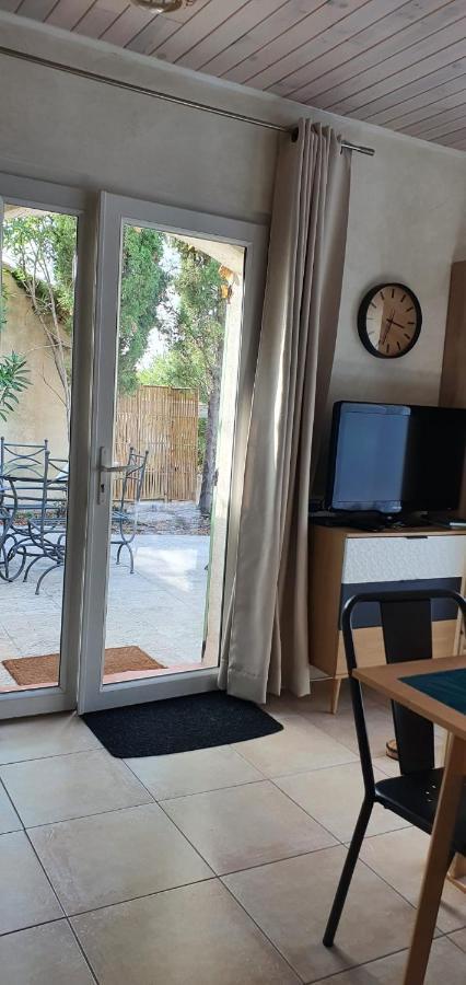 فيلا سا سيرْ سور ميرفي Studio Cosy Avec Grande Terrasse Au Calme المظهر الخارجي الصورة
