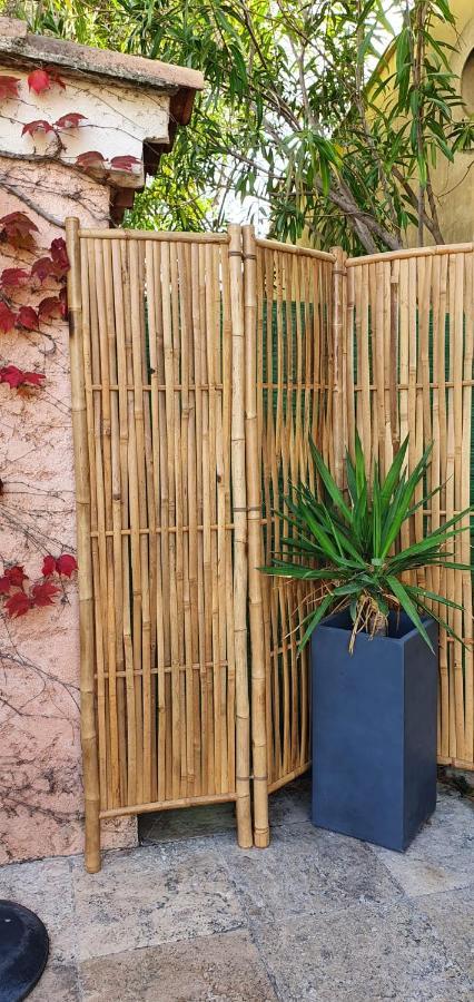 فيلا سا سيرْ سور ميرفي Studio Cosy Avec Grande Terrasse Au Calme المظهر الخارجي الصورة